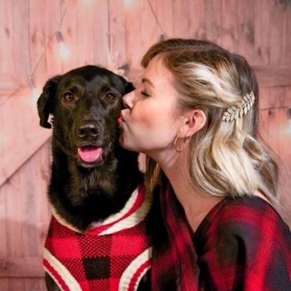 Meet your Posher, Candice - Picture 1 of 1